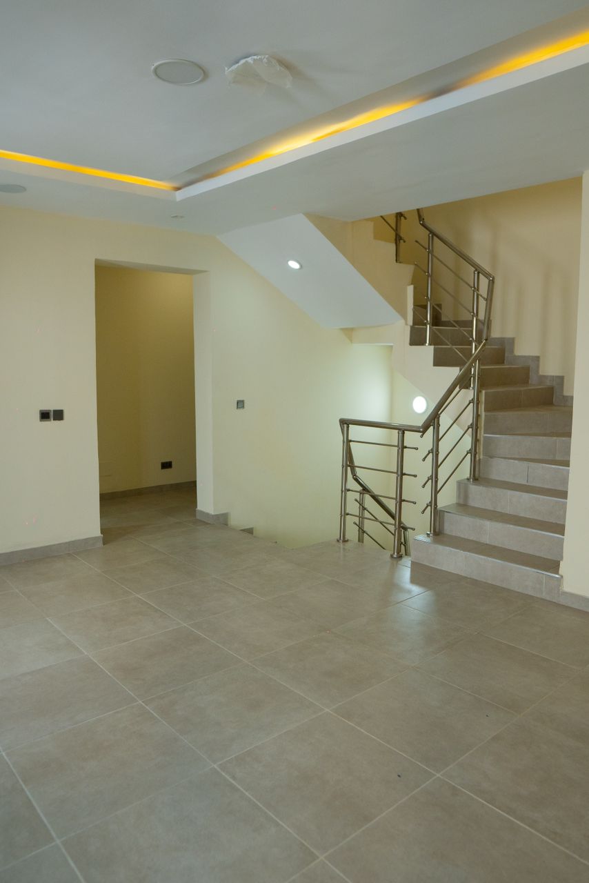 Royal Gardens Estate detached house view 1